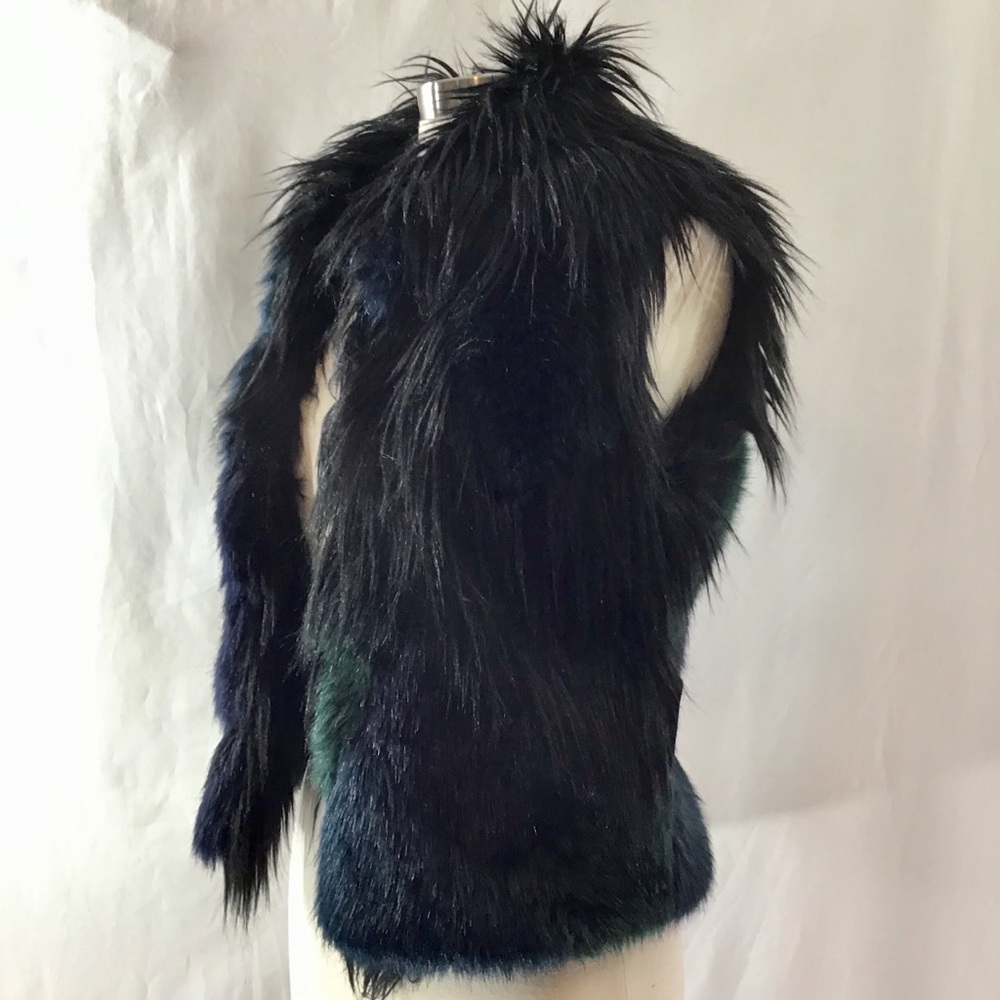 Blank NYC faux fur vest size xs - Picture 3 of 8